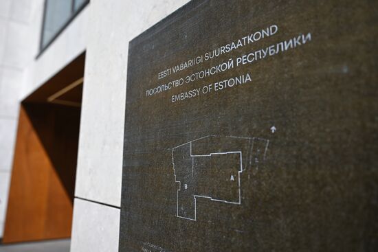 Russia Estonia Schengen Visas Ban
