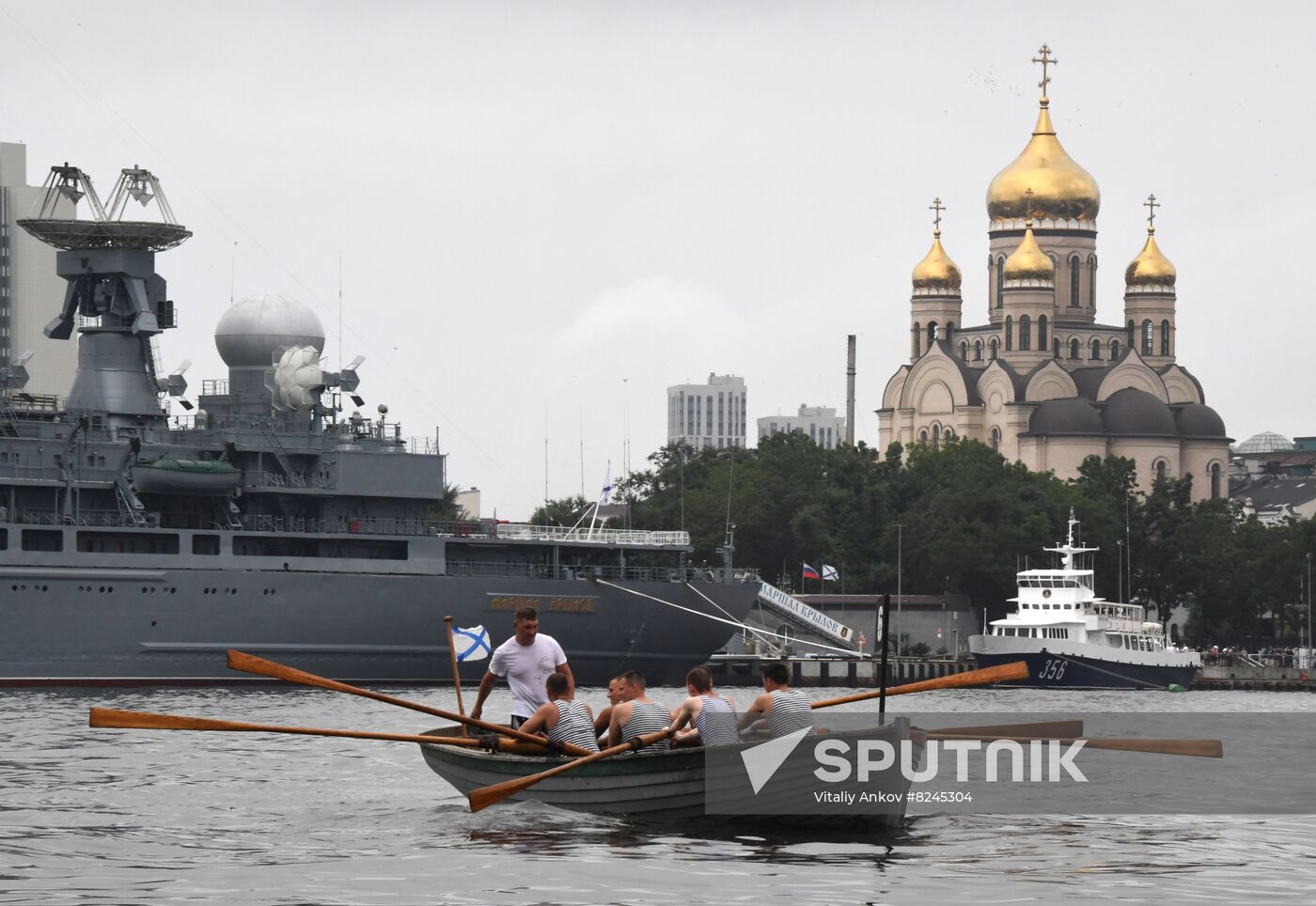 Russia Navy Lifeboat Rowing Competition