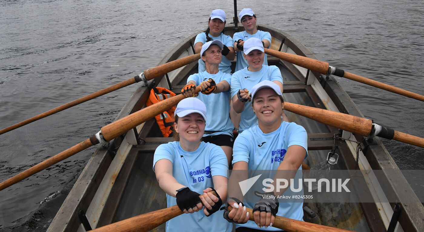 Russia Navy Lifeboat Rowing Competition