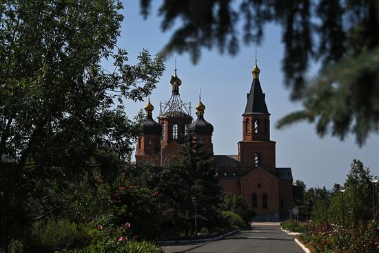 DPR Russia Ukraine Military Operation Church