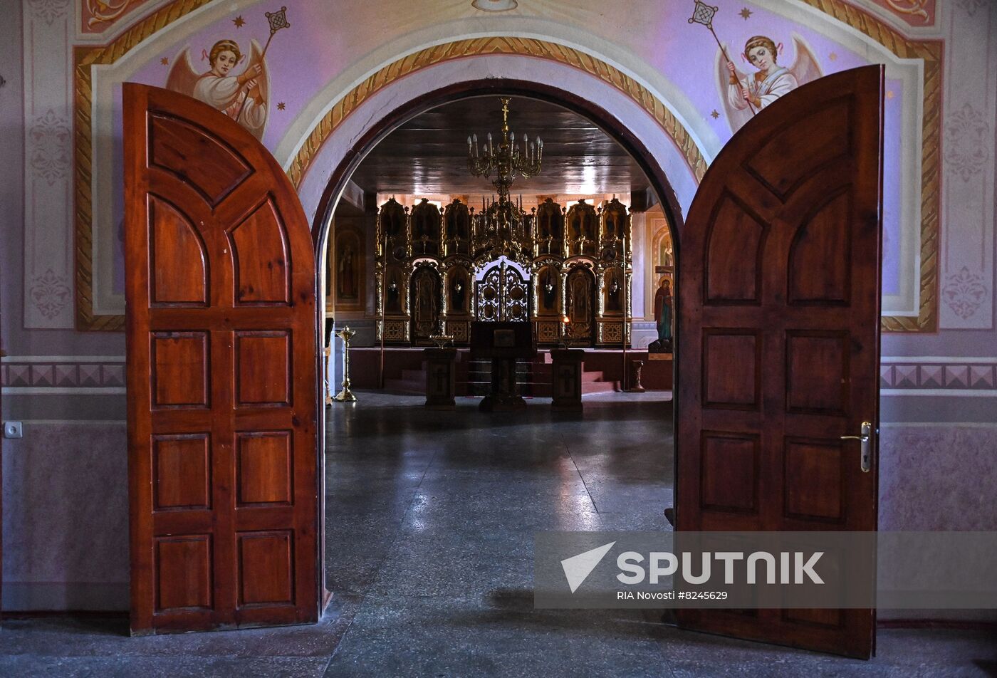 DPR Russia Ukraine Military Operation Church