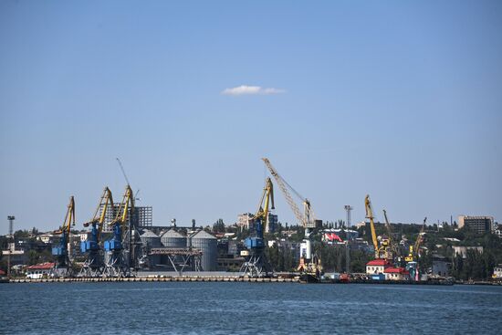 DPR Russia Ukraine Military Operation Mariupol Port