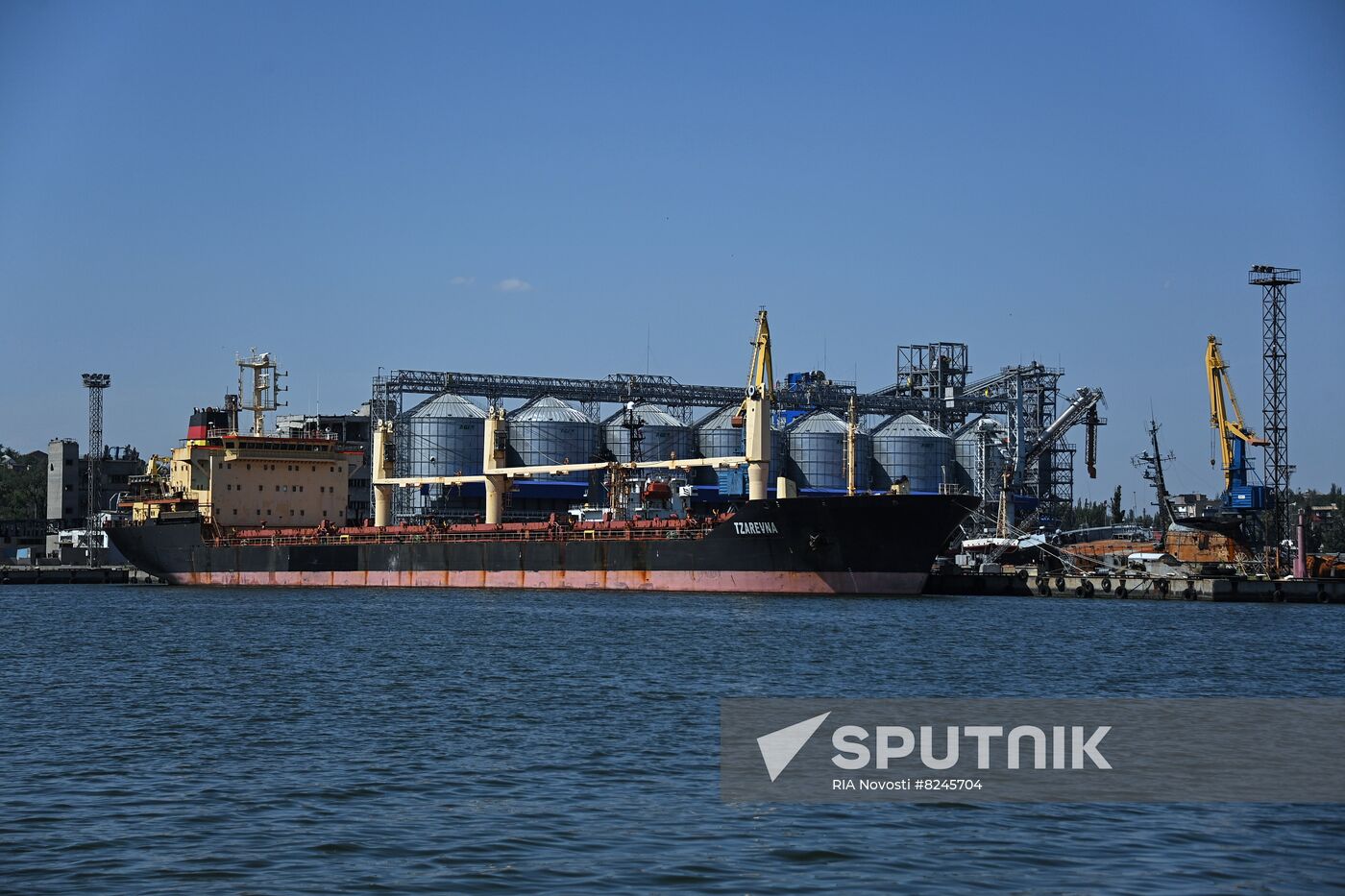 DPR Russia Ukraine Military Operation Mariupol Port