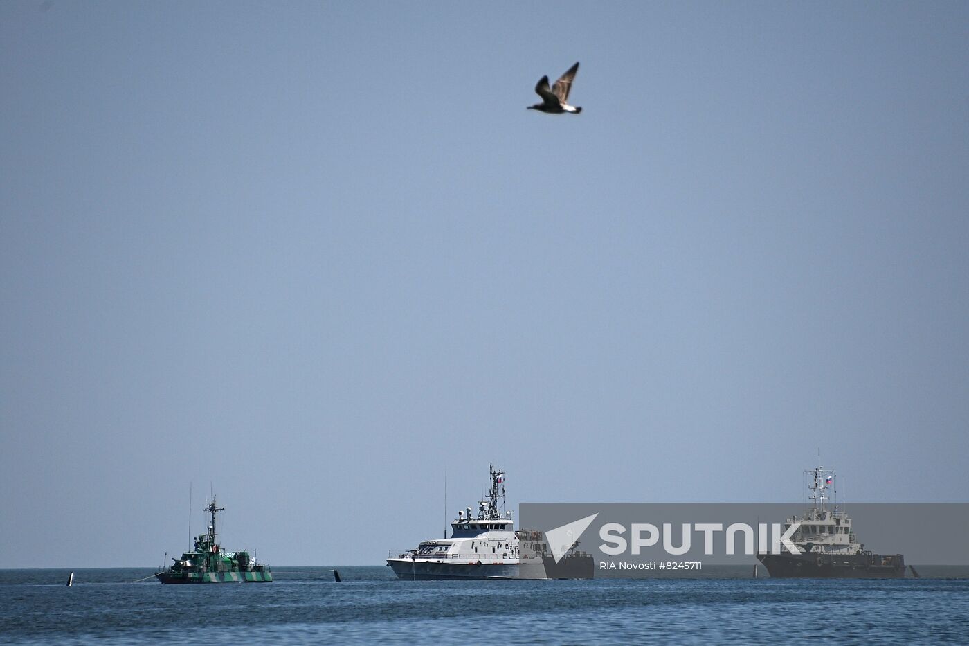 Coast guard vessels are seen at the seaport of Mariupol, Donetsk People's Republic. Location: Donetsk People's Republic, Mariupol. Author: RIA Novosti/Sputnik. DPR Russia Ukraine Military Operation Mariupol Port