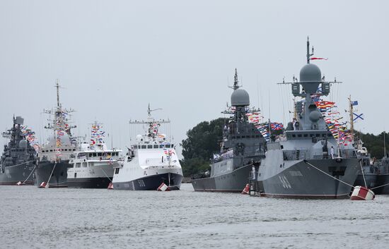 Russia Regions Navy Day