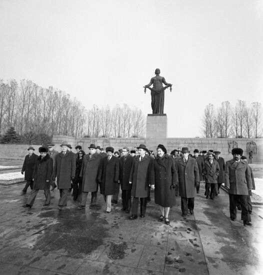 Yemeni delegation visits USSR