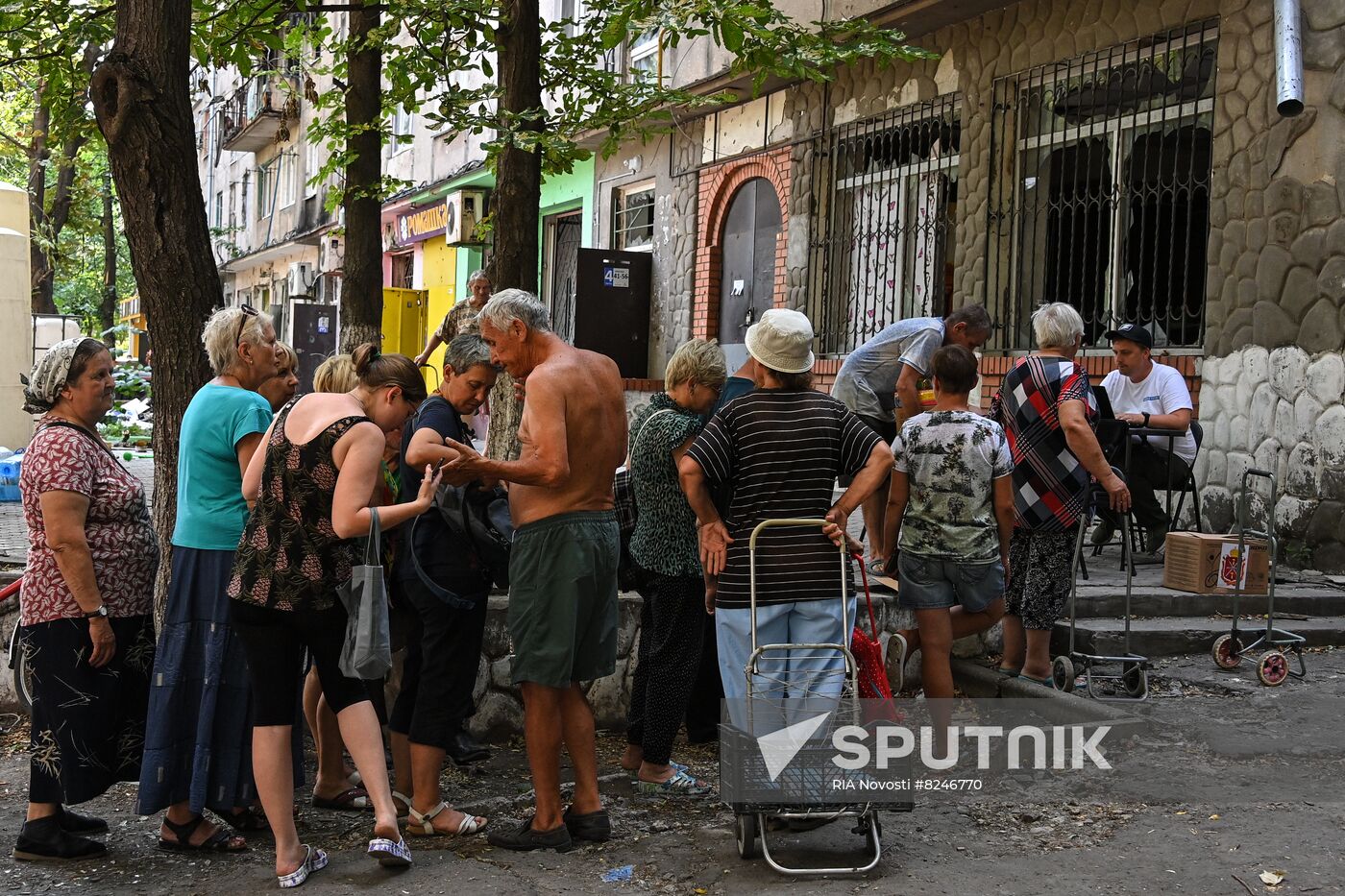 DPR Russia Ukraine Military Operation Humanitarian Aid