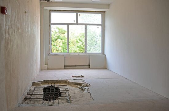 DPR Russia Ukraine Military Operation Kindergarten Restoration