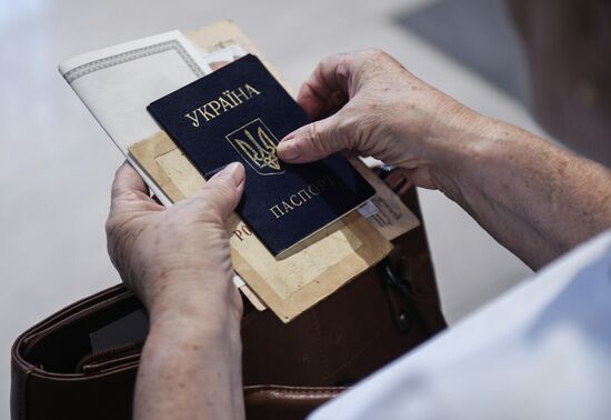 Ukraine Russia Military Operation Passports Handing