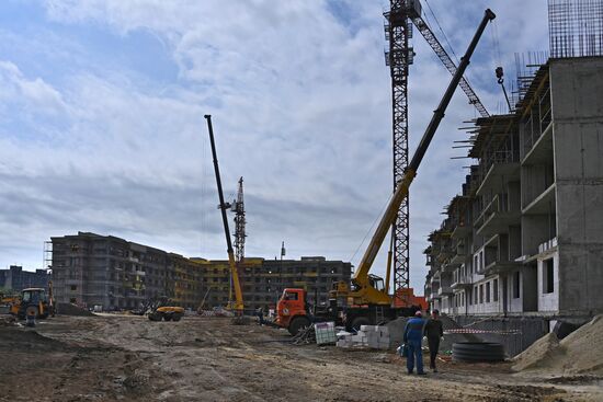 DPR Russia Ukraine Military Operation Residential Construction