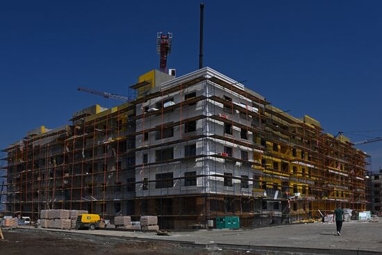 DPR Russia Ukraine Military Operation Residential Construction