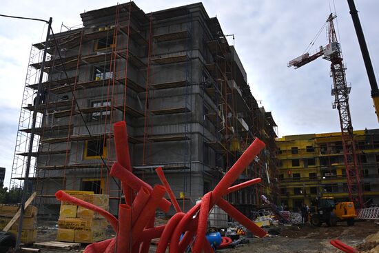 DPR Russia Ukraine Military Operation Residential Construction