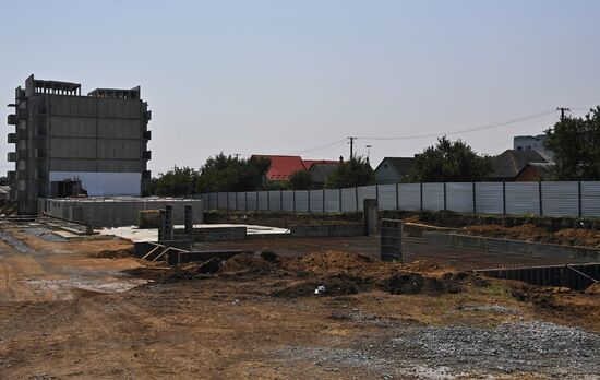 DPR Russia Ukraine Military Operation Residential Construction