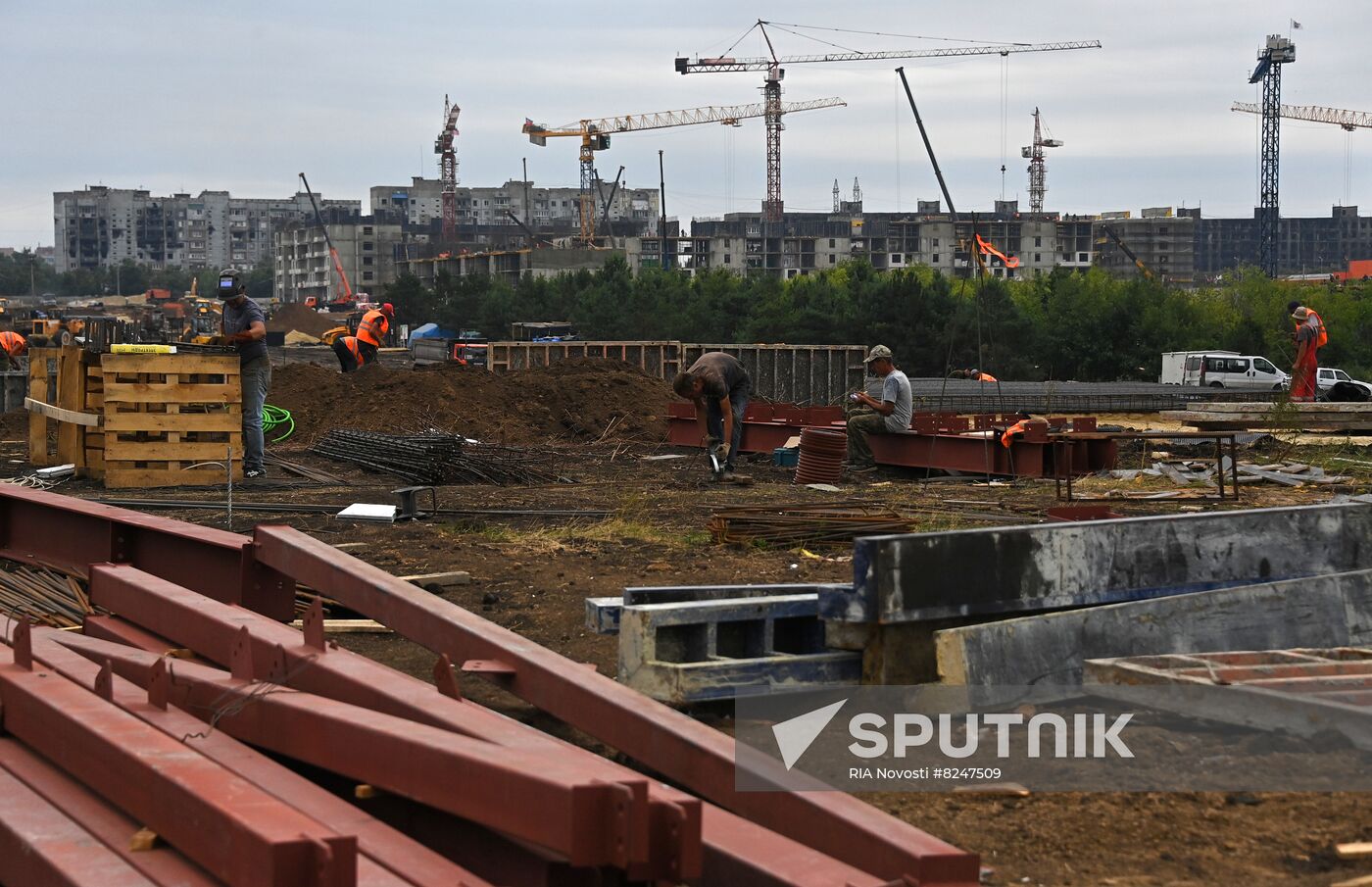 DPR Russia Ukraine Military Operation Residential Construction