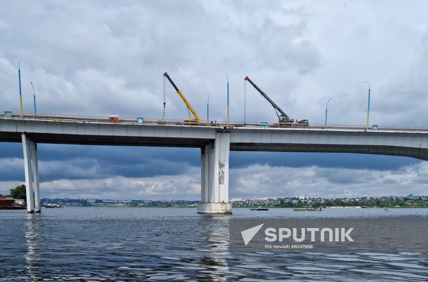 Ukraine Russia Military Operation Pontoon Ferry