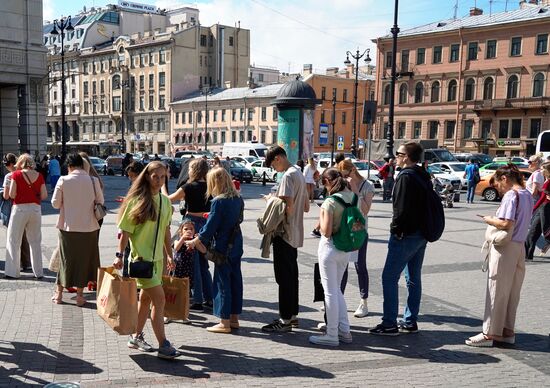 Russia Economy Sanctions Stores Reopening