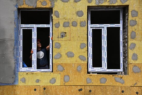 DPR Russia Ukraine Military Operation Restoration Work