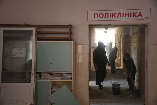 DPR Russia Ukraine Military Operation Restoration Work