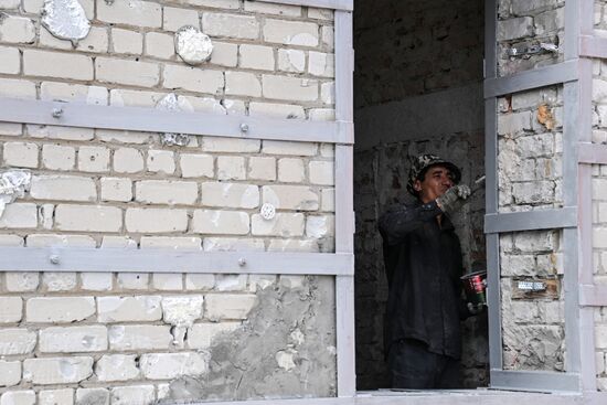 DPR Russia Ukraine Military Operation Restoration Work