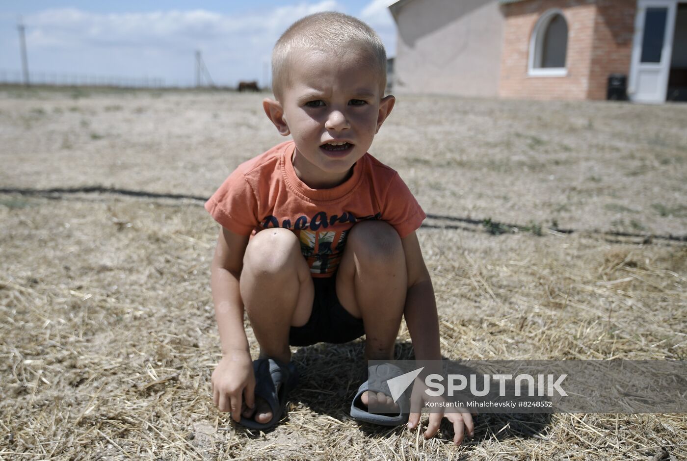 Ukraine Russia Military Operation Kids Camp