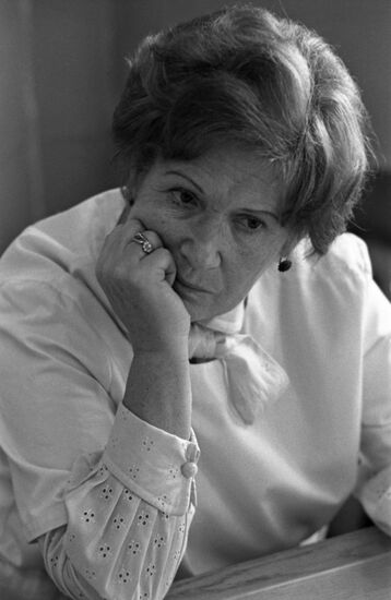 Orthopedist Zoya Mironova