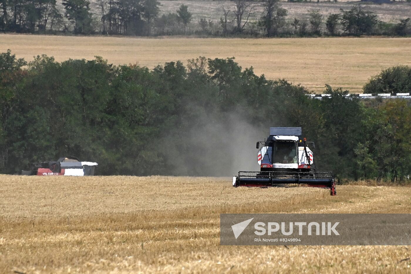 DPR Russia Ukraine Military Operation Wheat Harvesting