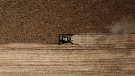 DPR Russia Ukraine Military Operation Wheat Harvesting