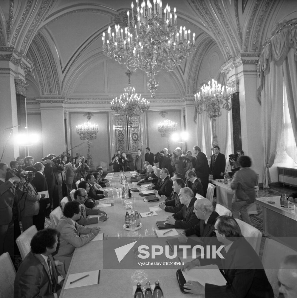 Delegation of People's Democratic Republic of Yemen visits USSR