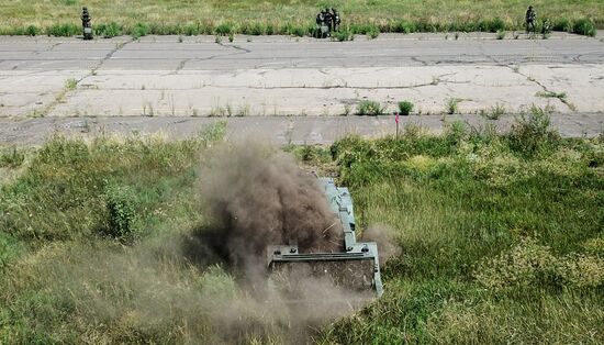 DPR Russia Ukraine Military Operation Sapper Robots