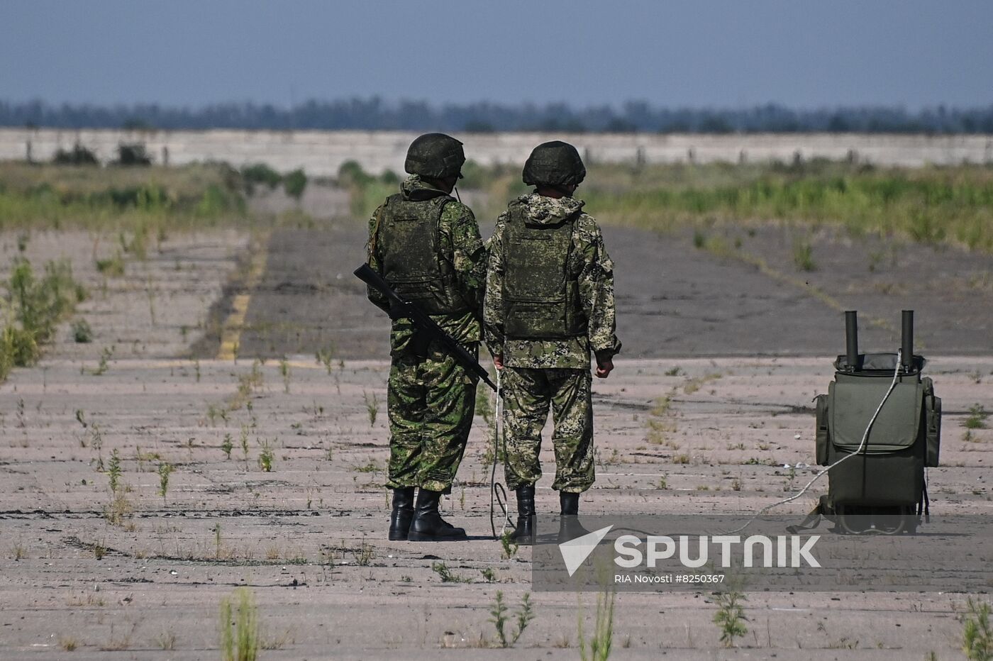 DPR Russia Ukraine Military Operation Sapper Robots