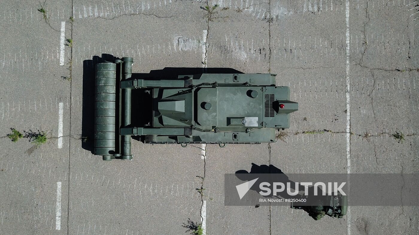 DPR Russia Ukraine Military Operation Sapper Robots