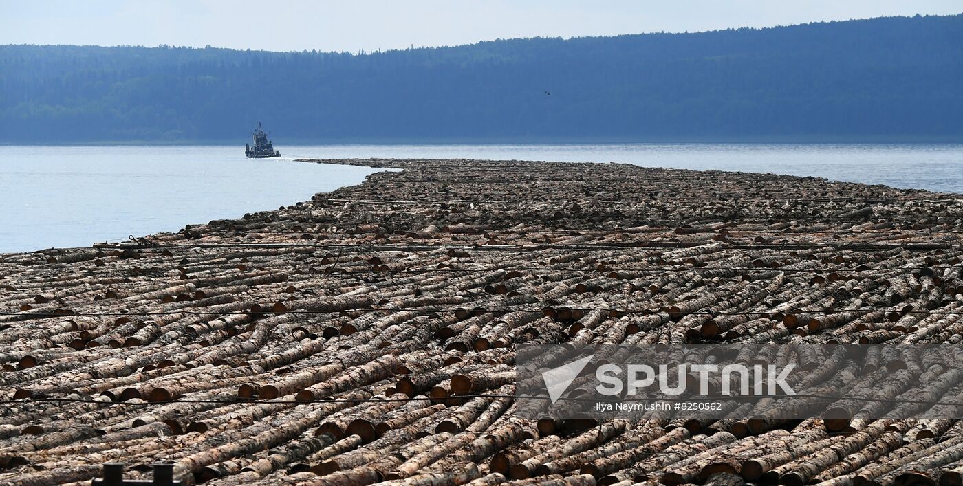Russia Timber Rafting