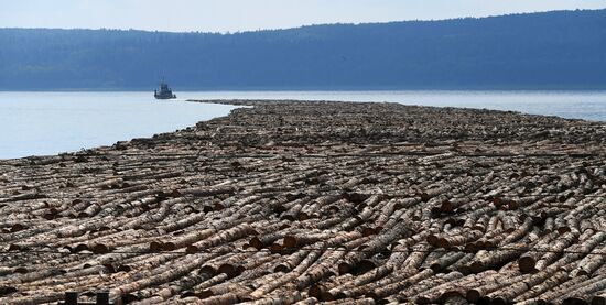 Russia Timber Rafting