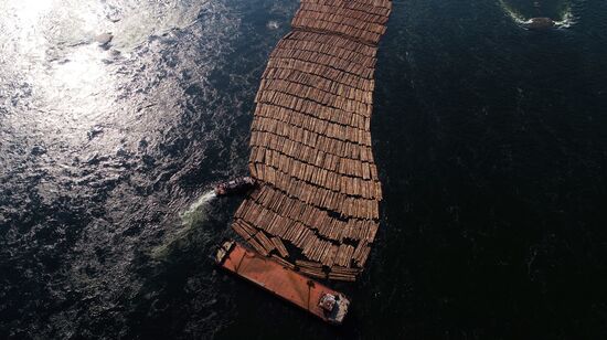 Russia Timber Rafting