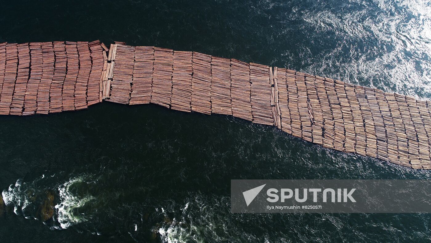 Russia Timber Rafting