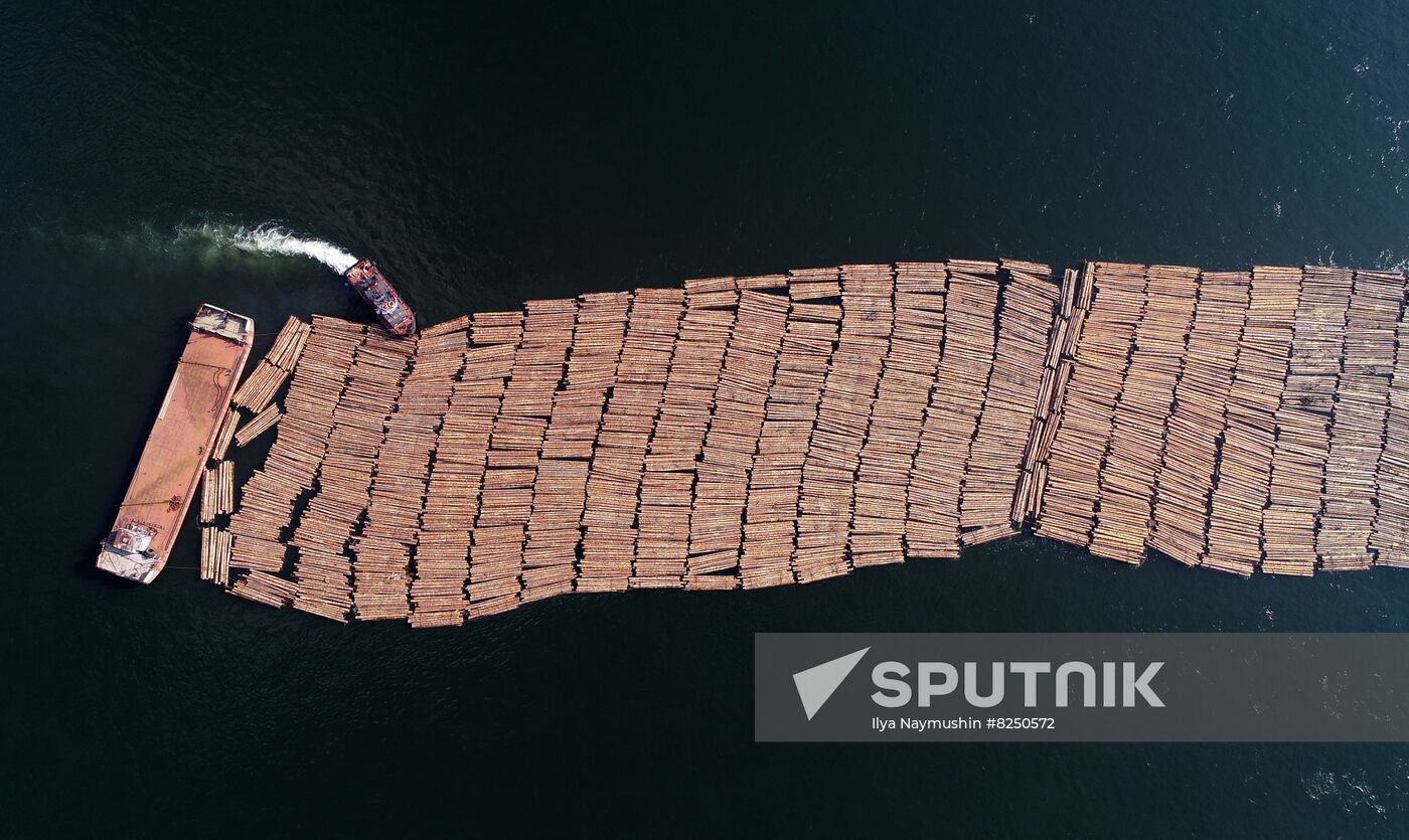 Russia Timber Rafting