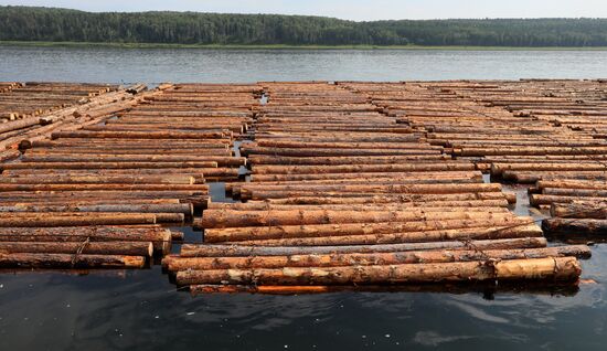 Russia Timber Rafting