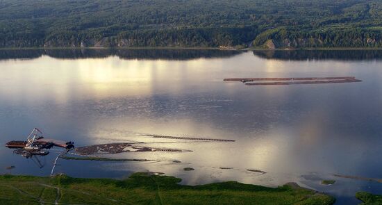 Russia Timber Rafting