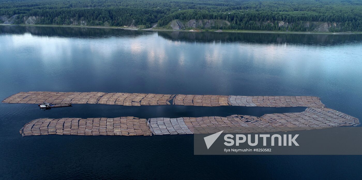 Russia Timber Rafting