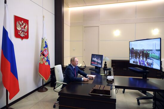 Russia Putin River Bridge Opening