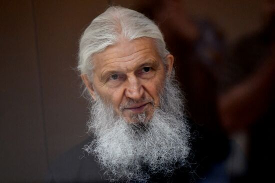 Russia Renegade Priest New Trial