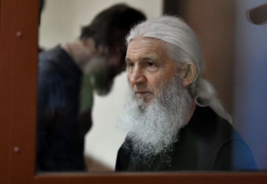 Russia Renegade Priest New Trial