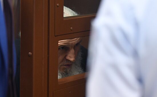 Russia Renegade Priest New Trial