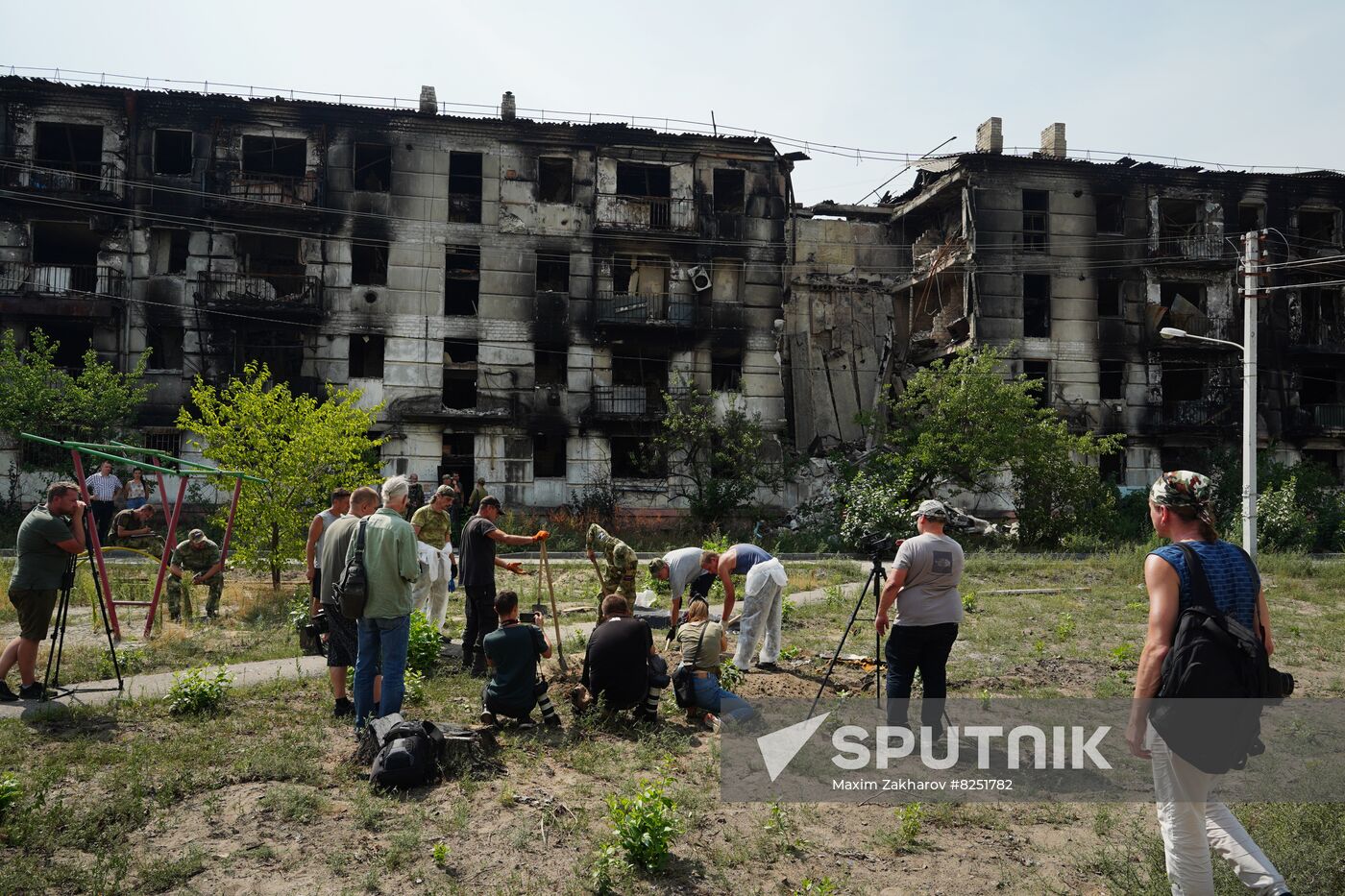 LPR Russia Ukraine Military Operation Exhumation