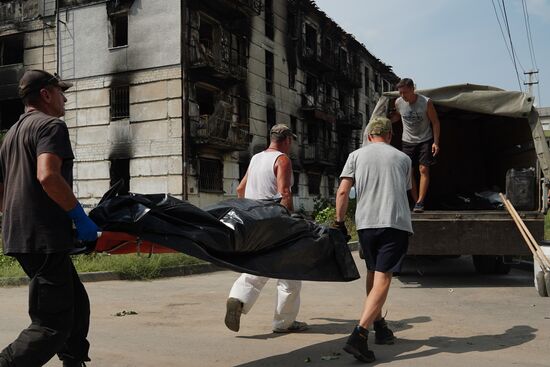 LPR Russia Ukraine Military Operation Exhumation