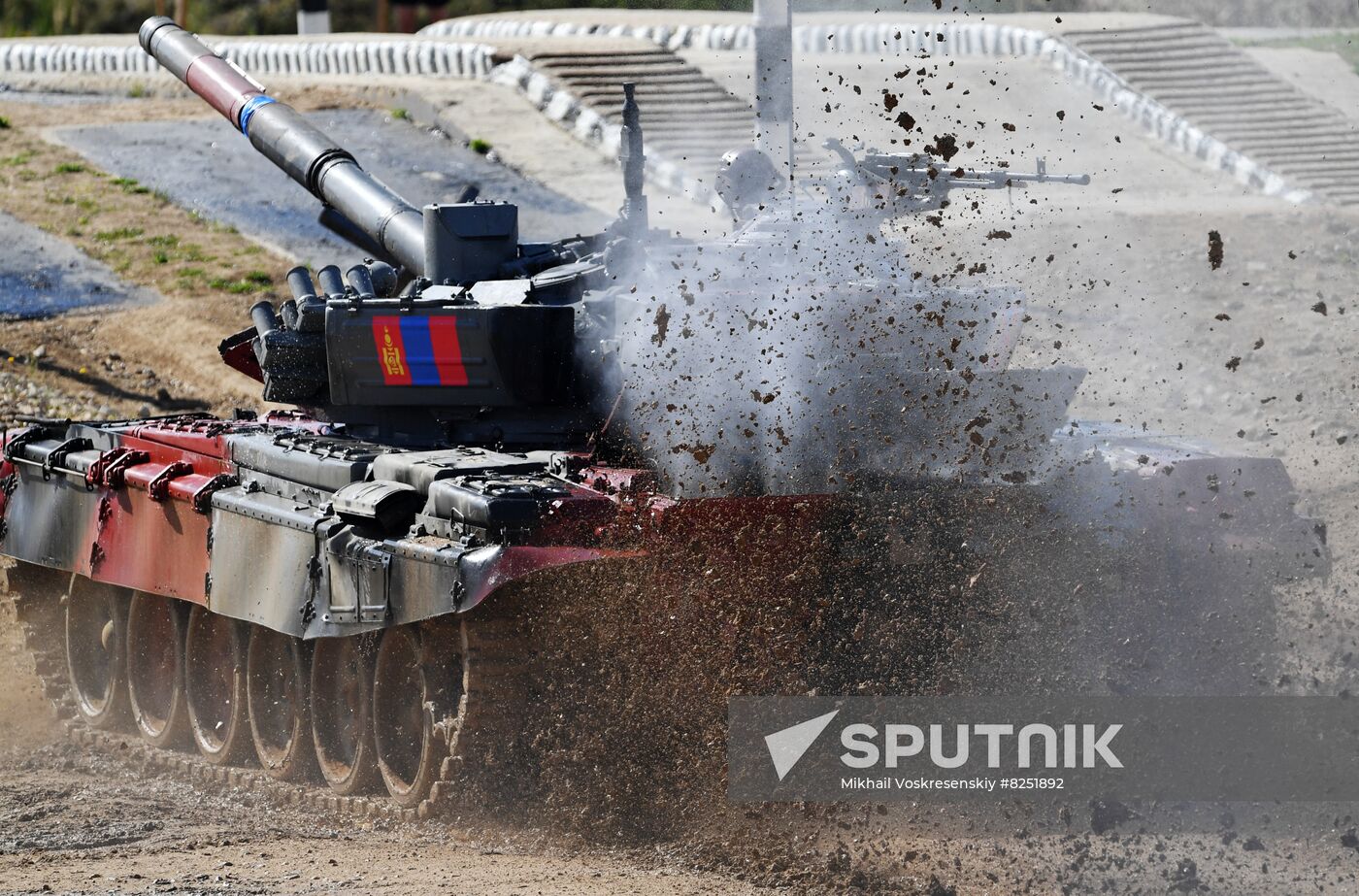 Russia Army Games Tank Biathlon