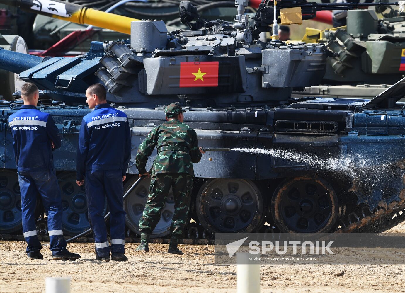 Russia Army Games Tank Biathlon