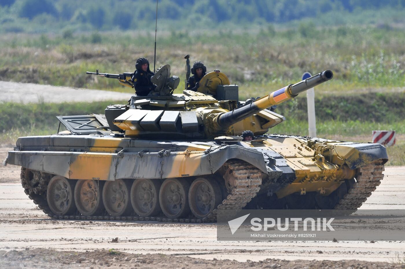 Russia Army Games Tank Biathlon