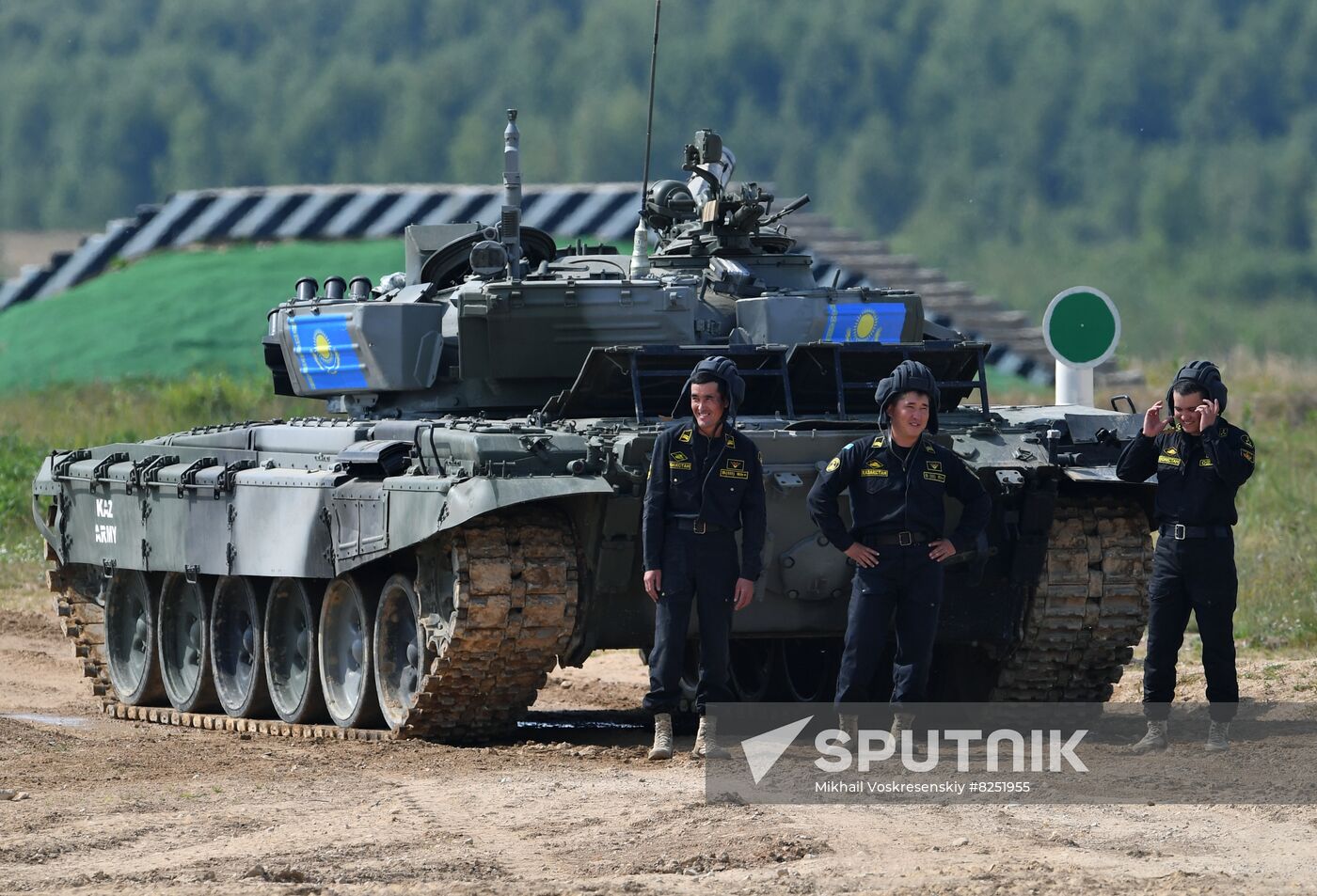 Russia Army Games Tank Biathlon
