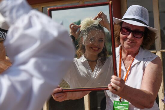 Russia Horse Racing Derby Festival